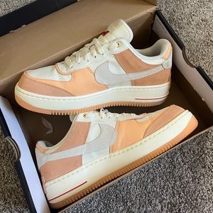 Nike Women’s Air Force 1 Shadow